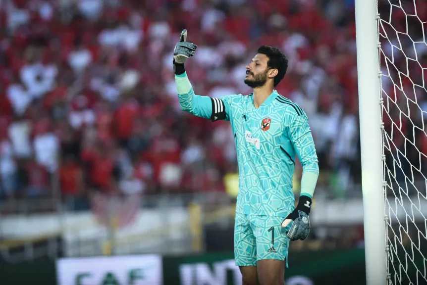 حالة جدل حول محمد الشناوي بعد ادعاء ارتباطه.. والمحامي يوضح موقفه