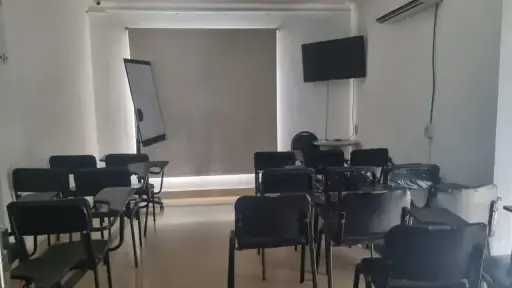 سقوط كيان تعليمي وهمي بمدينة نصر.. وضبط مديره متلبسًا بالنصب