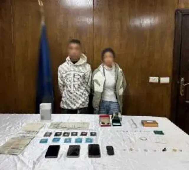 ضبط عاملة وزوجها سرقا الذهب بـ”مفتاح مصطنع” فى القطامية