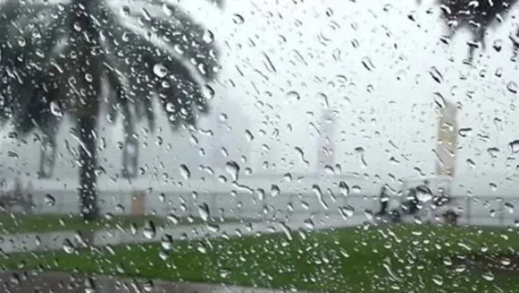 أمطار ورياح وتدهور للرؤية.. الأرصاد تُحذر من «جمعة متقلبة» على القاهرة والمحافظات