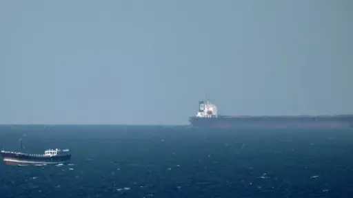 عبور أول سفينة تركية لمضيق هرمز منذ بداية الحرب في الشرق الأوسط