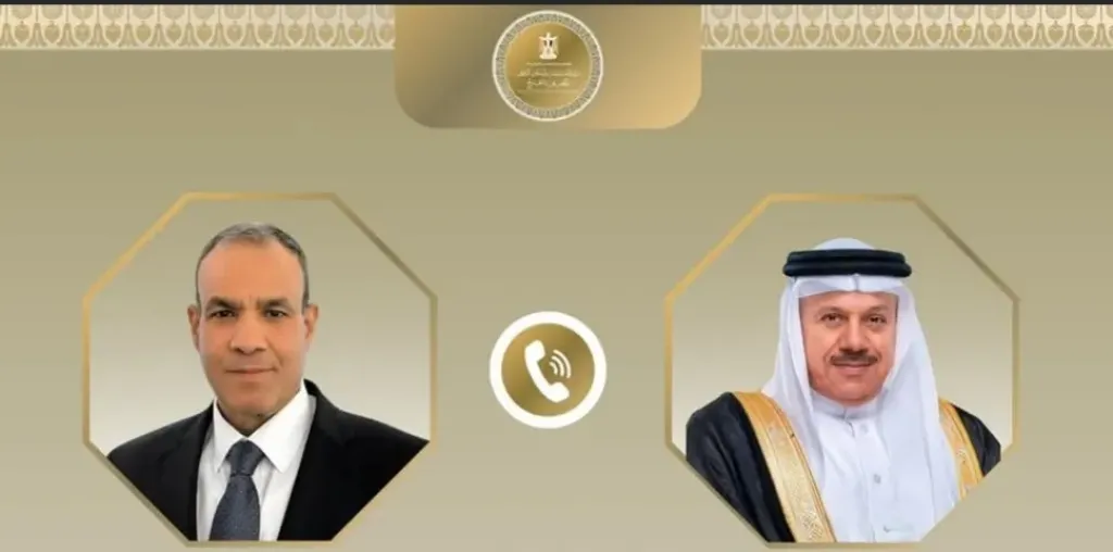 وزير الخارجية ونظيره البحريني