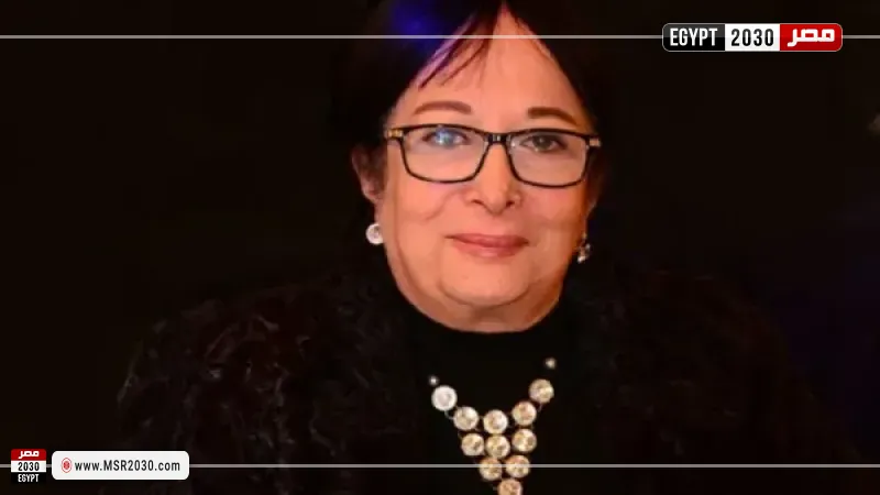 سميرة عبدالعزيز