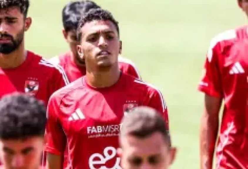 ضربة جديدة لدفاع الأهلي.. ياسين مرعي يواصل التأهيل ومدة غيابه تتحدد