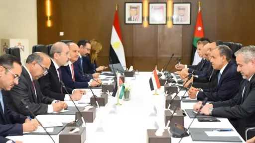 مباحثات مصرية أردنية في عمّان: رفض الاعتداءات الإيرانية... مباحثات مصرية أردنية في عمّان: رفض الاعتداءات الإيرانية وتحذير من تهميش ملف غزة