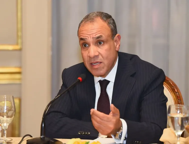 وزير الخارجية