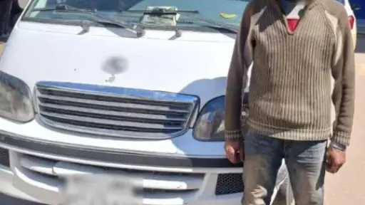 كشف ملابسات فيديو ميكروباص.. ضبط سائق لفرض أجرة زائدة والتعدي على راكب