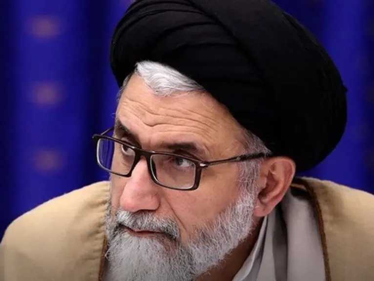 عاجل.. الرئيس الإيراني يؤكد مقتل وزير الاستخبارات إسماعيل الخطيب