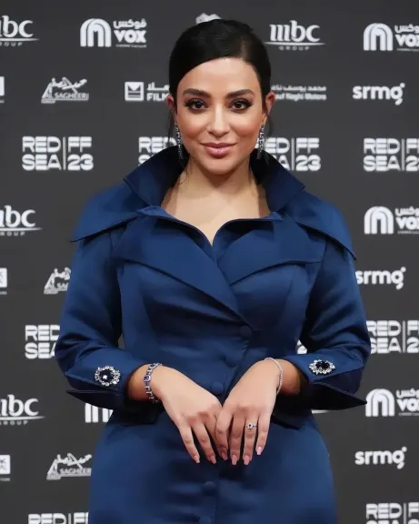 الفنانة خيرية أبولبن