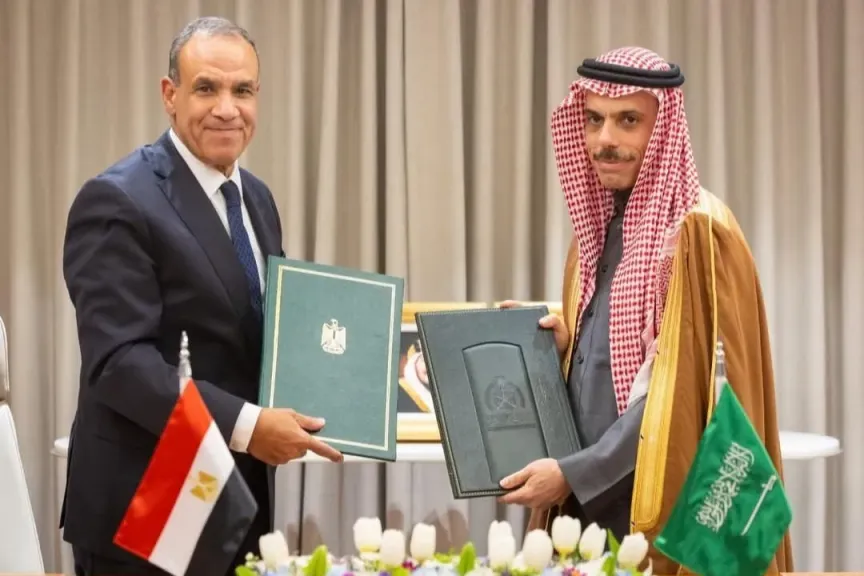 وزير الخارجية ونظيره السعودي