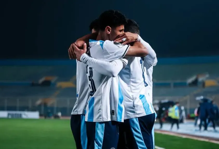 بيراميدز