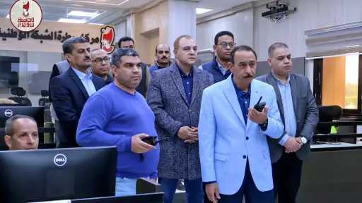 محافظ سوهاج يتابع من مركز سيطرة الشبكة الوطنية تداعيات سوء الأحوال الجوية