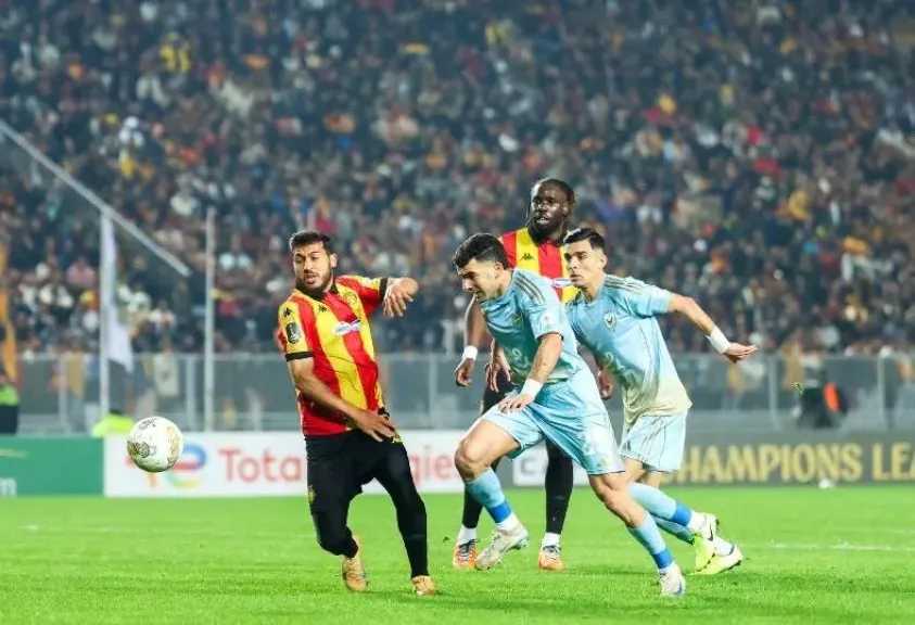 الأهلي يعلن الطوارئ قبل موقعة الحسم.. جاهزية زيزو وديانج تمنح الأمل لقلب الطاولة