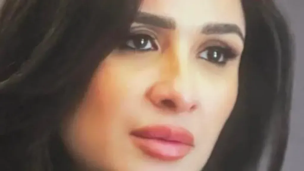 ياسمين عبدالعزيز 
