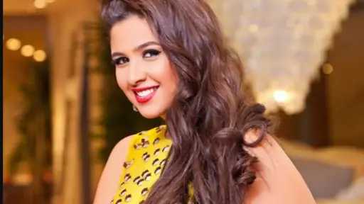 ياسمين عبدالعزيز ترد على سر جمالها: «القلب النضيف هو السر»