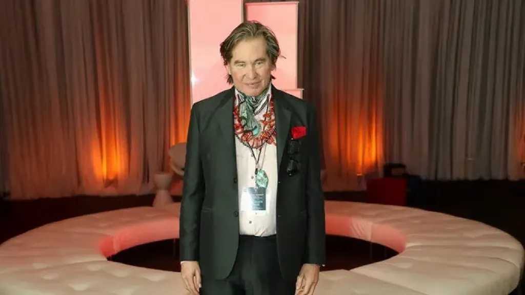 بموافقة عائلته.. عودة فال كيلمر للحياة وتقديم بطولة فيلم «عميق مثل القبر»