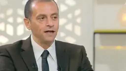 محافظ أسوان يحيل مسؤولي قطاعات مياه الشرب والصرف... محافظ أسوان يحيل مسؤولي قطاعات مياه الشرب والصرف الصحي بـ4 مراكز إلى النيابة العامة بسبب الإهمال