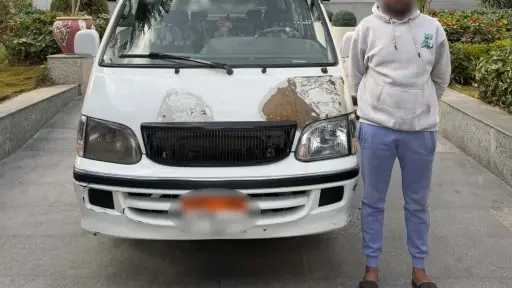 ضبط سائق ميكروباص لسيره عكس الاتجاه والتعدي على... ضبط سائق ميكروباص لسيره عكس الاتجاه والتعدي على مواطن بالقاهرة