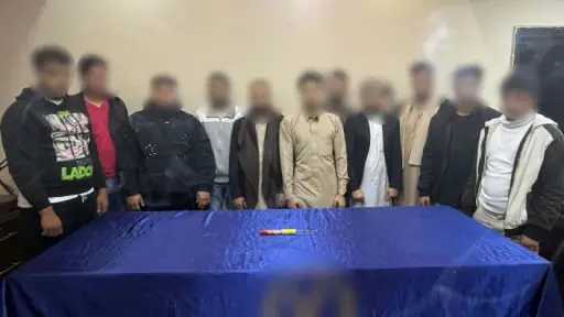 مشاجرة بالشماريخ في بولاق الدكرور.. الأمن يضبط أطراف الواقعة دون إصابات