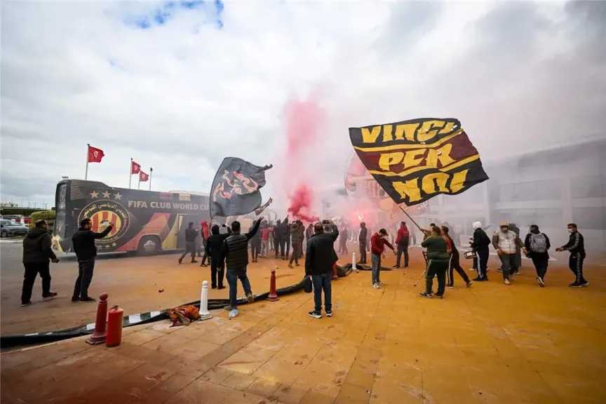 أزمة جماهيرية تُشعل أجواء ربع نهائي دوري أبطال أفريقيا بالقاهرة