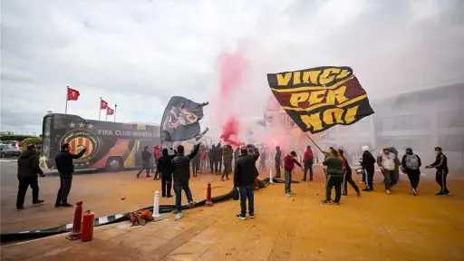 أزمة جماهيرية تُشعل أجواء ربع نهائي دوري أبطال أفريقيا بالقاهرة