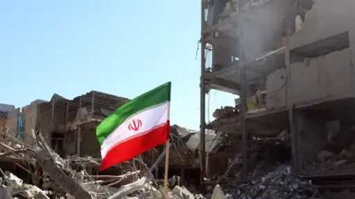 إيران ترفض التفاوض قبل تحقيق أهدافها وواشنطن تعلّق الضربات مؤقتًا