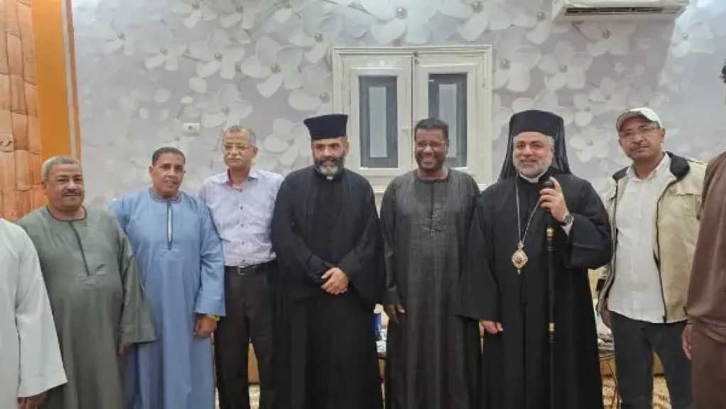 الأنبا عمانوئيل يهنئ عضو مجلس النواب عن دائرة مركز وبندر الأقصر بعيد الفطر