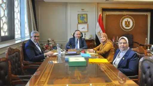 كوثر محمود تطالب التعليم بإعادة المقابلات الشخصية للمتقدمين لكليات التمريض