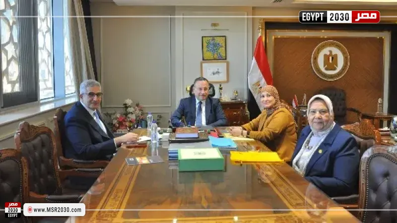 جانب من لقاء نقيب التمريض ووزير التعليم العالي