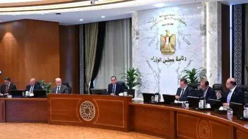 رئيس الوزراء يترأس اجتماع المجموعة الوزارية الاقتصادية