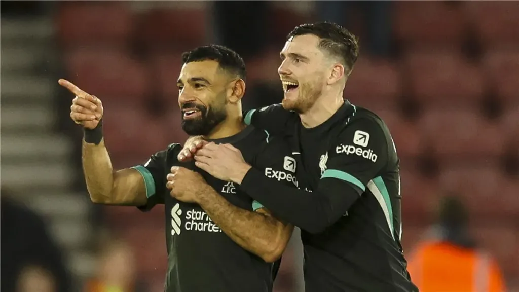 محمد صلاح وروبرتسون