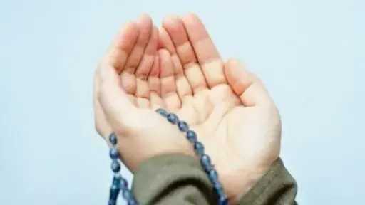 دعاء المطر فرصة لا تُعوض..  5 أدعية تغير الأقدار وتفتح أبواب الرزق