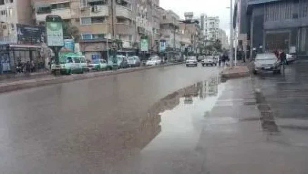 الري: تفعيل غرف الطوارئ على مدار اليوم.. وتخفيض مناسيب الترع لاستيعاب الأمطار