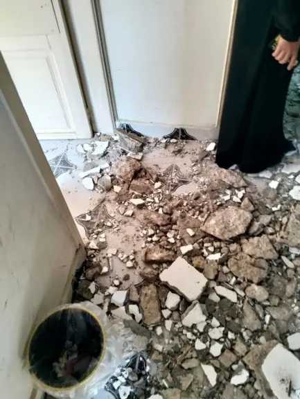 انهيار جزئي بعقار قديم بسبب الرياح في بورسعيد