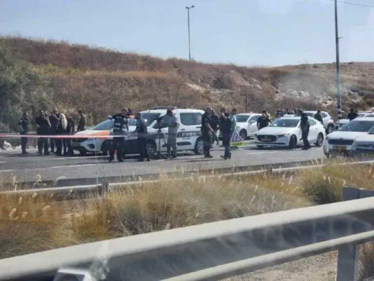 مقتل إسرائيلي وإصابة اثنين جراء صواريخ من لبنان