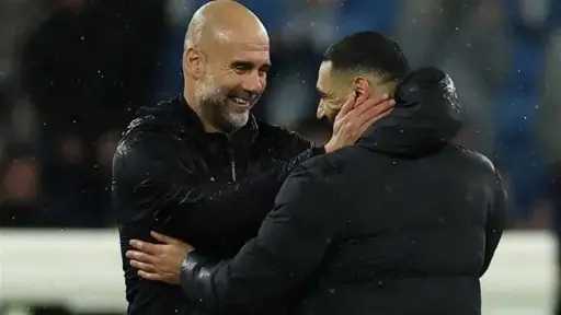 جوارديولا: صلاح لا يمكن تعويضه وما قدمه لليفربول... جوارديولا: صلاح لا يمكن تعويضه وما قدمه لليفربول استثنائي