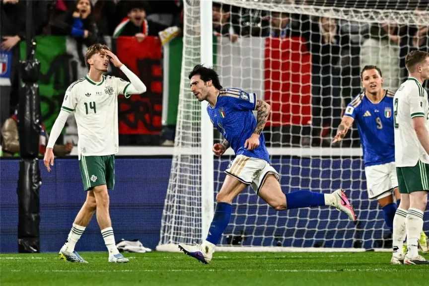 منتخب إيطاليا يعبر منتخب أيرلندا الشمالية ويبلغ نهائي ملحق المونديال