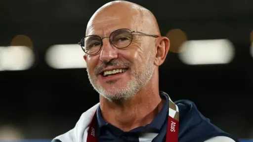 مدرب إسبانيا: «لا مجال للتهاون قبل المونديال وتجارب... مدرب إسبانيا: «لا مجال للتهاون قبل المونديال وتجارب حاسمة أمام صربيا»