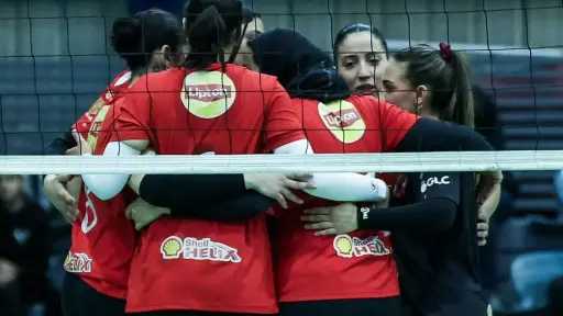 «سيدات طائرة الأهلي» يواجه دلفي في دوري السوبر