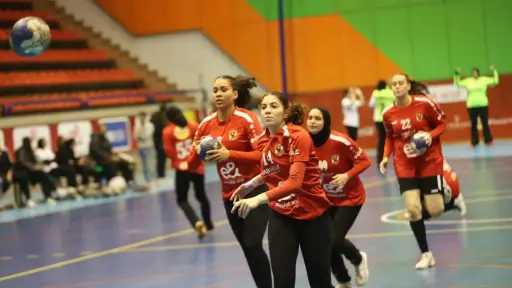 سيدات يد الأهلي يواجه سبورتنج في الدوري