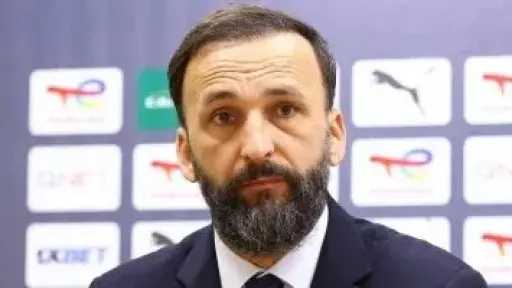 شباب بلوزداد يوقف مدربه راموفيتش مؤقتًا قبل مواجهة... شباب بلوزداد يوقف مدربه راموفيتش مؤقتًا قبل مواجهة الزمالك