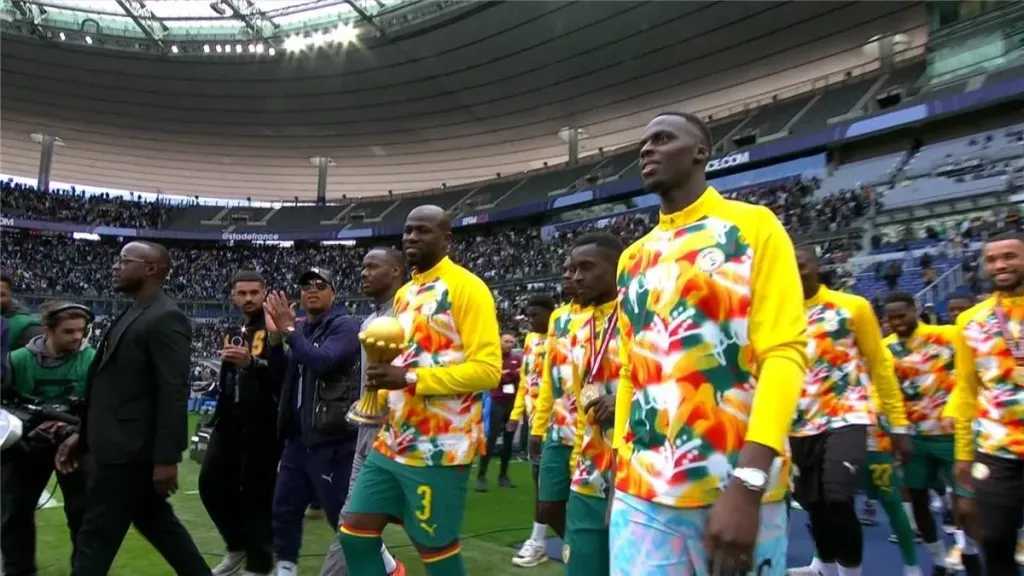 رد فعل المغرب على احتفال السنغال بـ كأس أمم إفريقيا في ودية بيرو