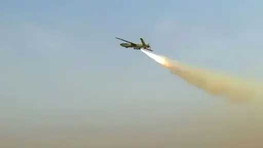 جيش الاحتلال يعترض مسيّرة حوثية قادمة من اليمن.. وتهديد إسرائيلي بالرد