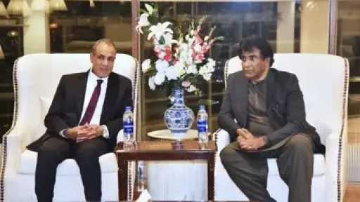 وصول وزير الخارجية إلى باكستان لإجراء مشاورات حول... وصول وزير الخارجية إلى باكستان لإجراء مشاورات حول التطورات الإقليمية