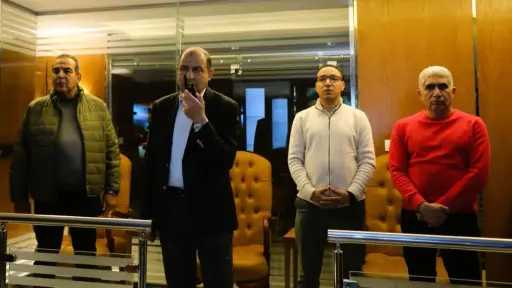 محافظ المنيا يتابع تطبيق قرار غلق المحال في أول أيام التنفيذ