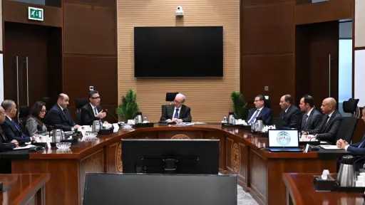 نائب رئيس مجلس الوزراء يتابع جهود الحكومة لتوفير وإتاحة السلع الأساسية للمواطنين