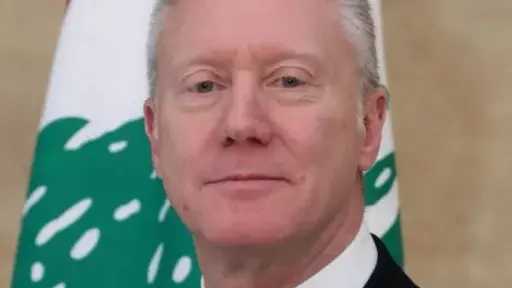 وزير الخارجية اللبناني يدين الانتهاكات الإيرانية ويؤكد دعم لبنان للأشقاء العرب