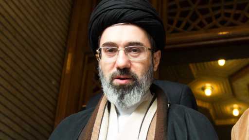 المرشد الإيراني يثمّن دعم مراجع العراق وهجمات لفصائل موالية لطهران على قواعد أمريكية