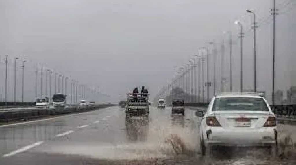 تبدأ غدا.. الأرصاد تحذر من موجة تقلبات جوية جديدة تضرب البلاد