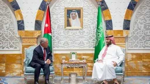 ملك الأردن يحذر من خطورة استغلال الأوضاع بالمنطقة كذريعة لفرض واقع جديد في غزة